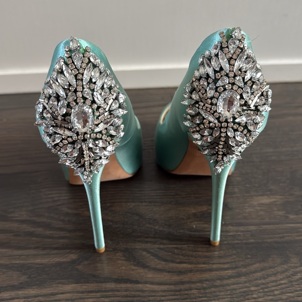 Badgley Mischka Kiara Heels-Authentic-NWOB - Picture 1 of 11